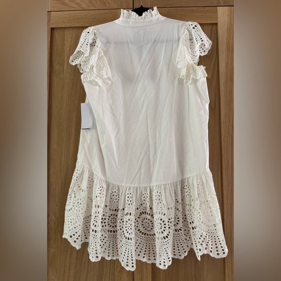 Bloomingdale's White Ruffled Blouse with Mandarin Collar - Picture 3 of 4